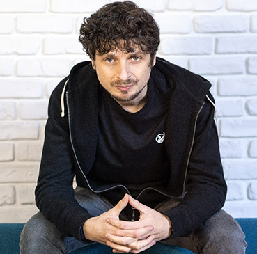 13DAVIDE IPPOLITO