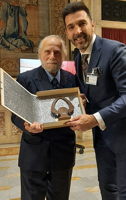 15Paolo Celli con Gigi Buffon1
