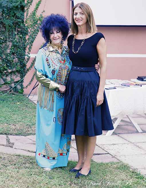 18MarinaeblueCleo