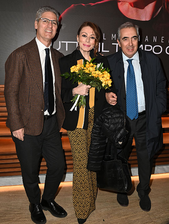 19Alma Manera con Paolo Petrecca e il Senatore Maurizio Gasparri