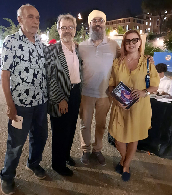 20Tarun Bedi Massimo Bomba Hari Simran e Barbara Conte1