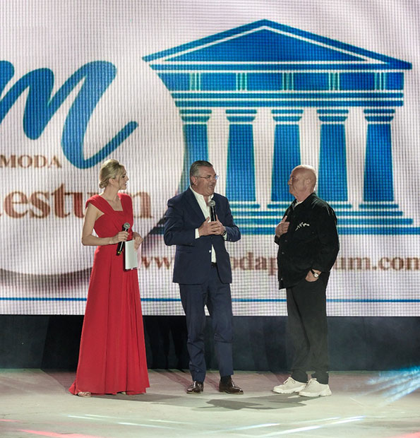 21palcopaestummoda