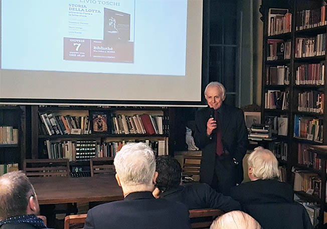 23libroconToschipubblico