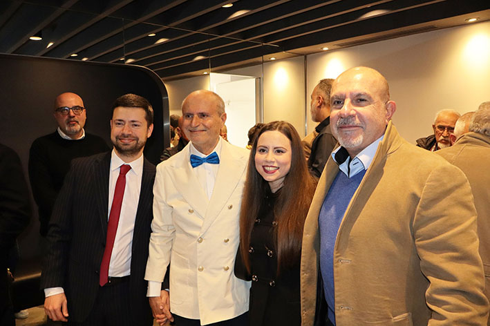 25Campanella tra i mipoti Matteo e Chiara Emanuele Pecoraro Mario DImperio