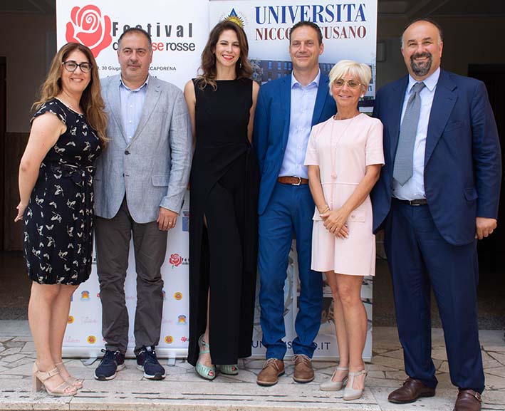 25gruppo Festival Rose Rosse