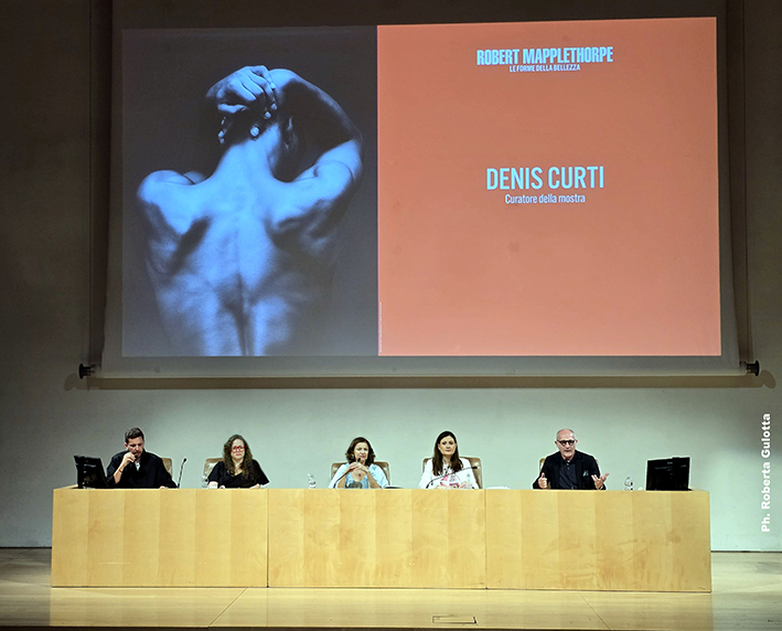 25mostra tutti insieme1