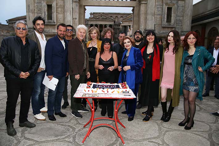 25videoclipTORTA CON PREMIATI