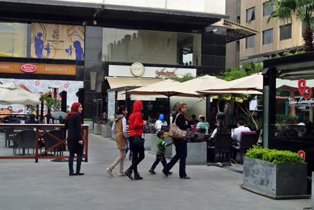 Cairoshoppinggirls16
