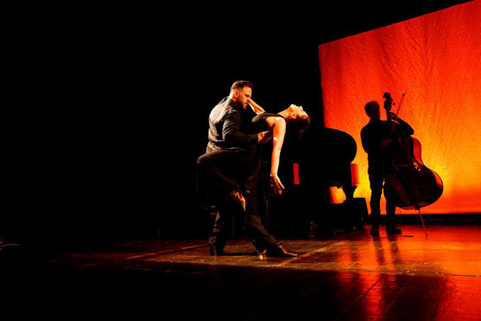 I ballerini di tango Denys Fernandez e Matilde Beccaria sul palco Foto By Samuele Zanframundo