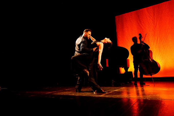 I ballerini di tango Denys Fernandez e Matilde Beccaria sul palco Foto By Samuele Zanframundo