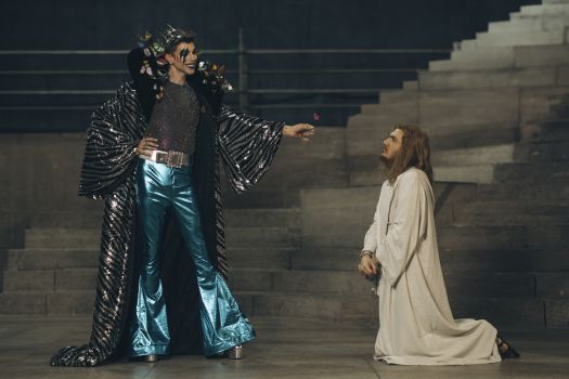 dueuominijesus